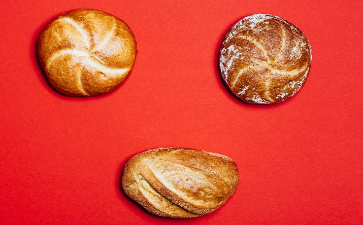 Tres tipos de pan diferentes Tres tipos de pan diferentes