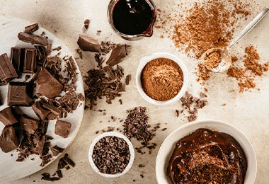 Chocolate en polvo, derretido y tableta, presentaciones para usar en recetas. Chocolate en polvo, derretido y tableta, presentaciones para usar en recetas.