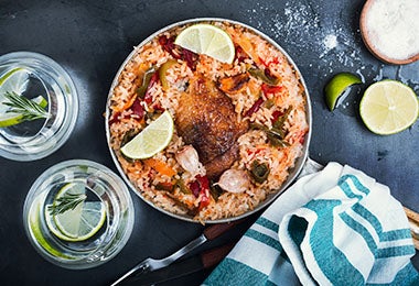 Al hacer arroz se puede jugar con su color, como tonos rojizos para acompañar un pollo. Al hacer arroz se puede jugar con su color, como tonos rojizos para acompañar un pollo.