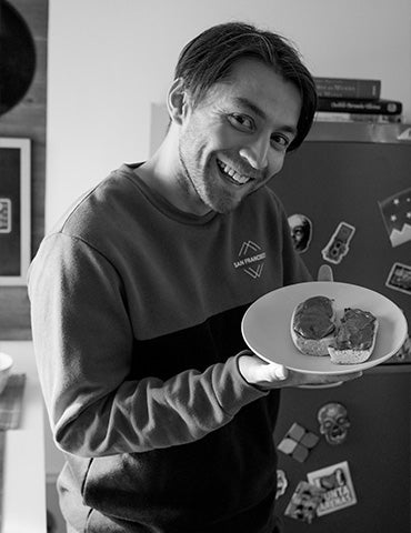 Pancho: cocina por necesidad. No tiene mucho conocimiento de cocina y tampoco tiene tiempo. Busca preparaciones lo más simple posible.