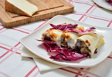 canelones de carne y verduras para la alimentación flexitariana La alimentación flexitariana no excluye ningún grupo alimentario, solo le da prioridad a los que se basan en plantas.