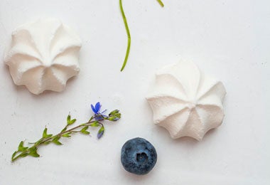 fructosa que es: merengue y frutas con fructosa 