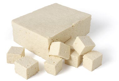 El tofu es uno de los alimentos con hierro