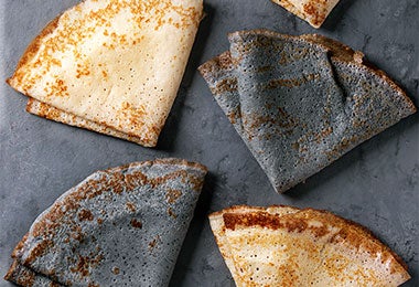 Crepes de colores para la crêpes suzette.