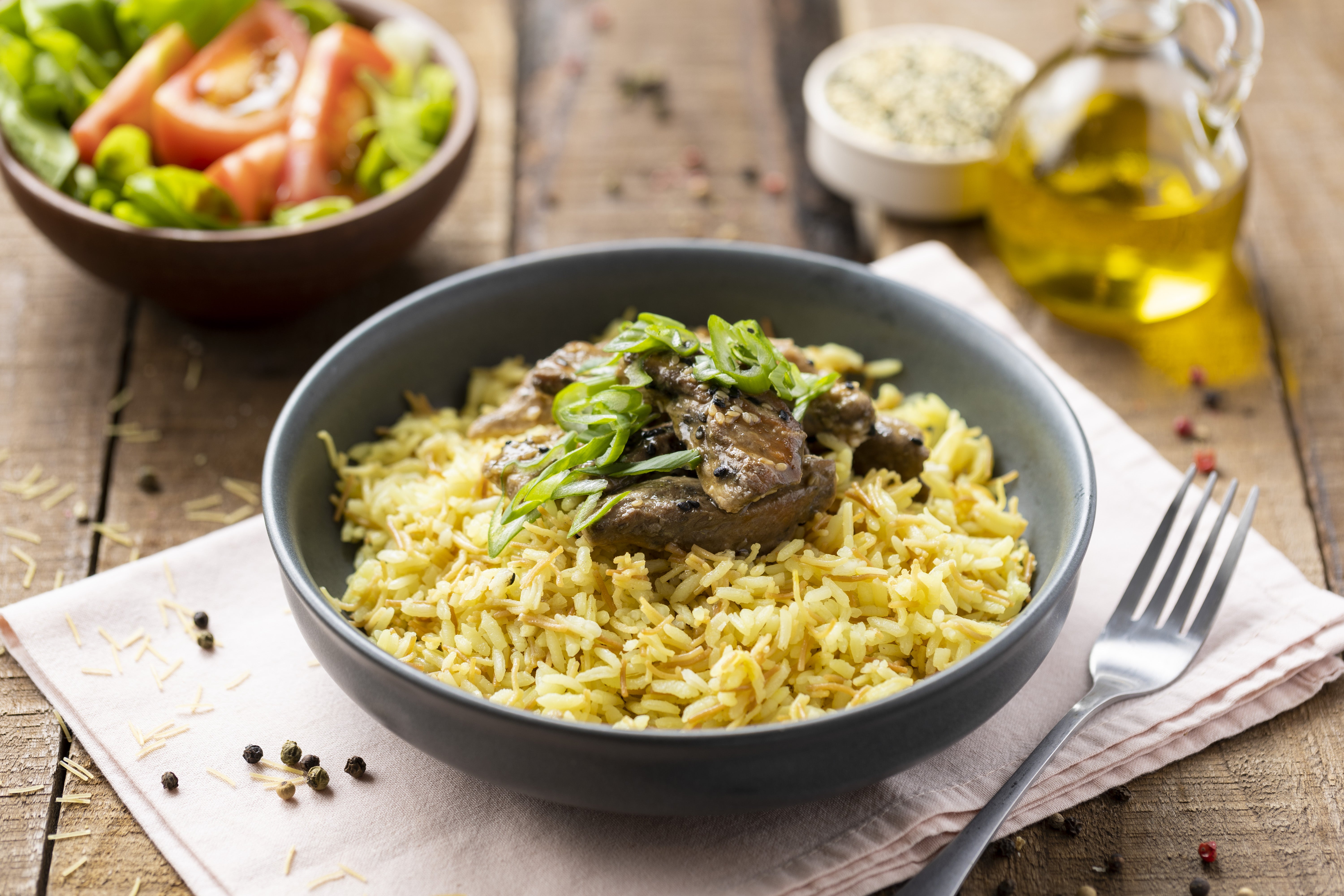 Arroz con fideos fritos