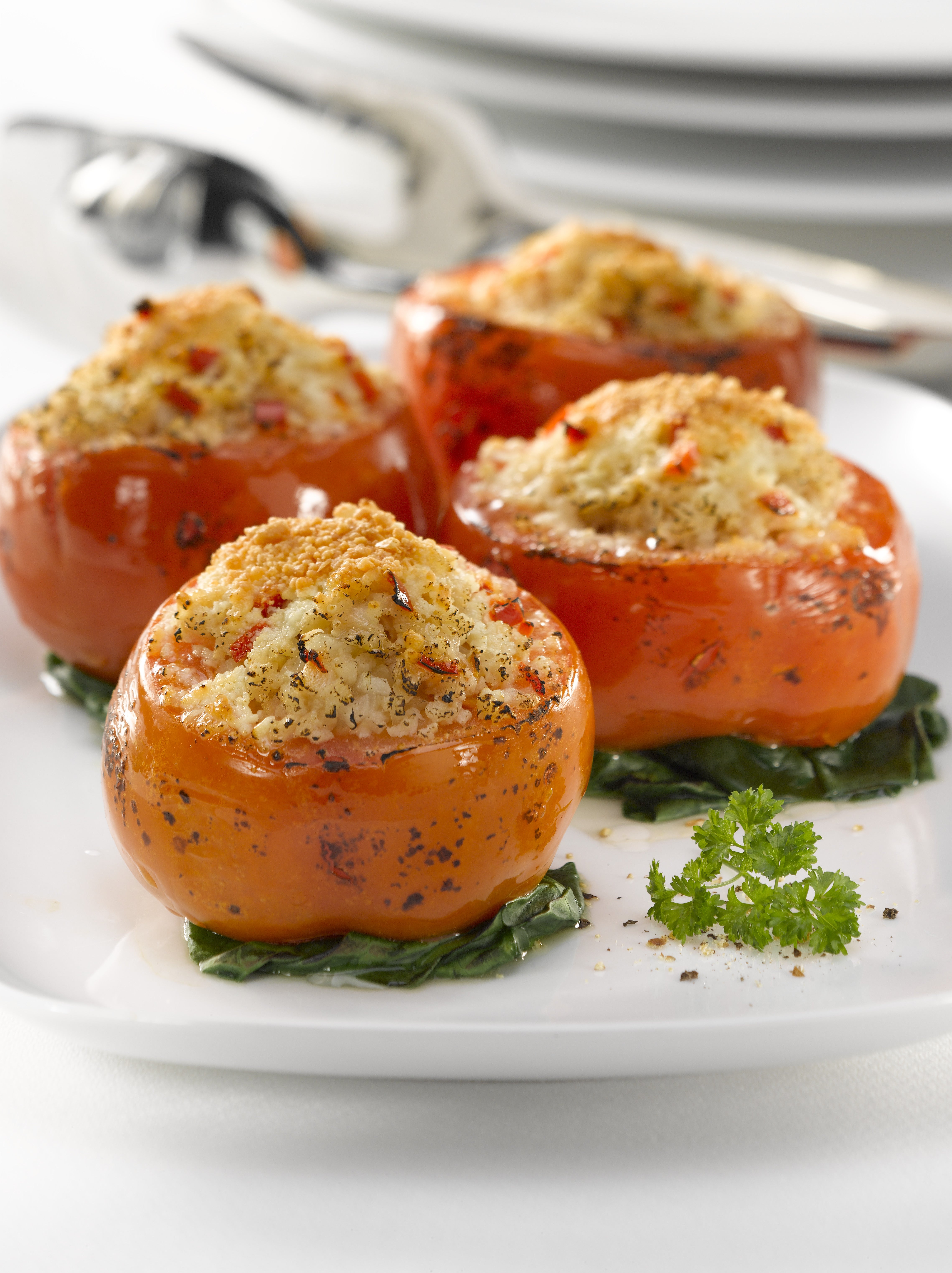 Tomates rellenos con Carne Vegetal