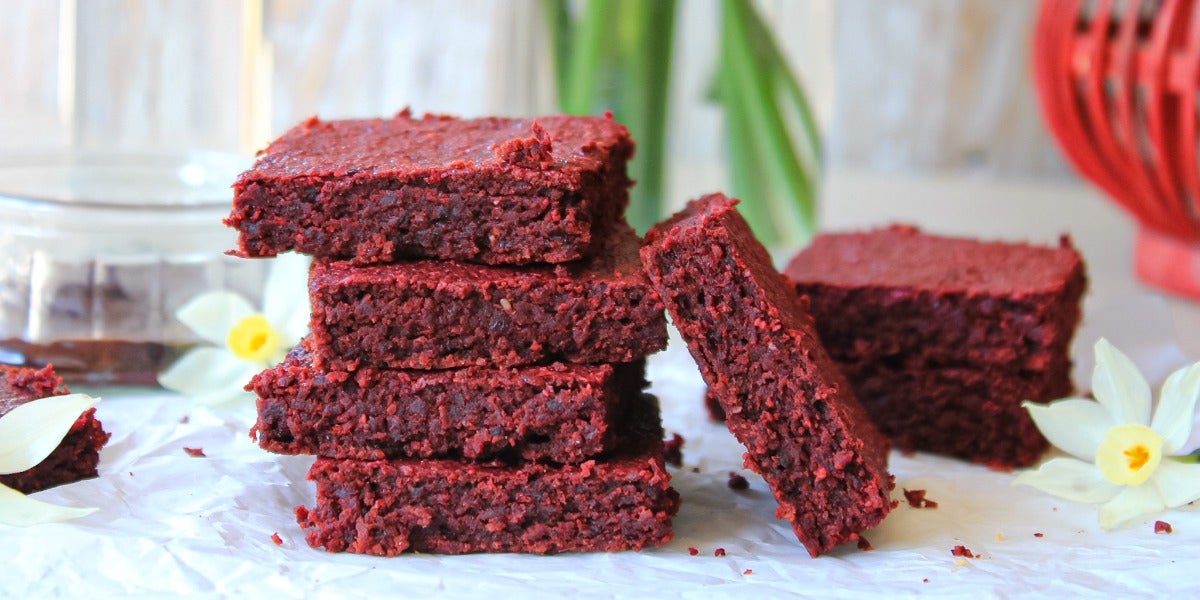 Brownies de betarraga y Nesquik® sin azúcar añadida