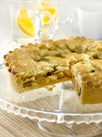 Kuchen de Manzana con Nueces y Ciruelas