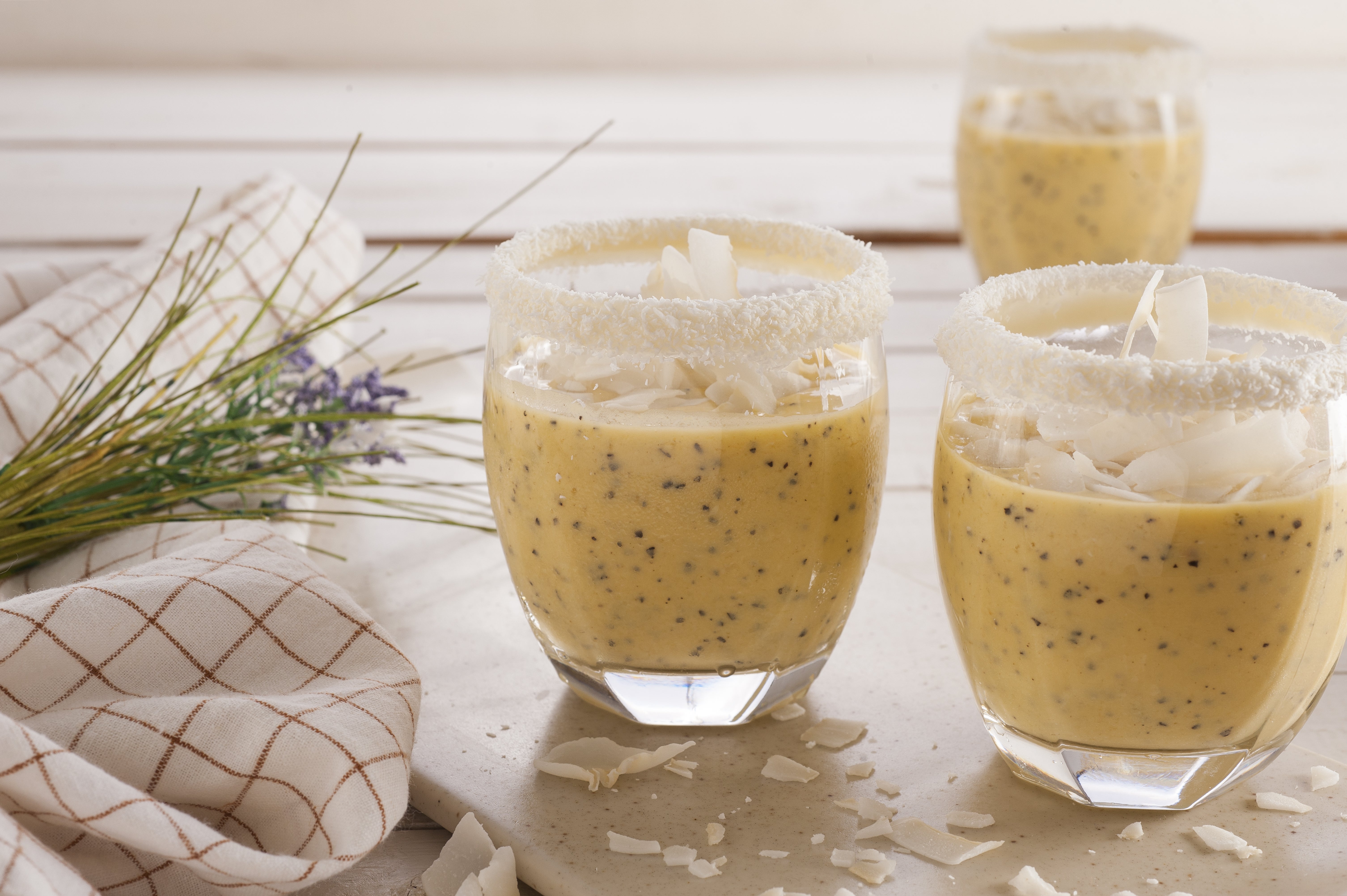Batido de mango, maracuya y coco Boost