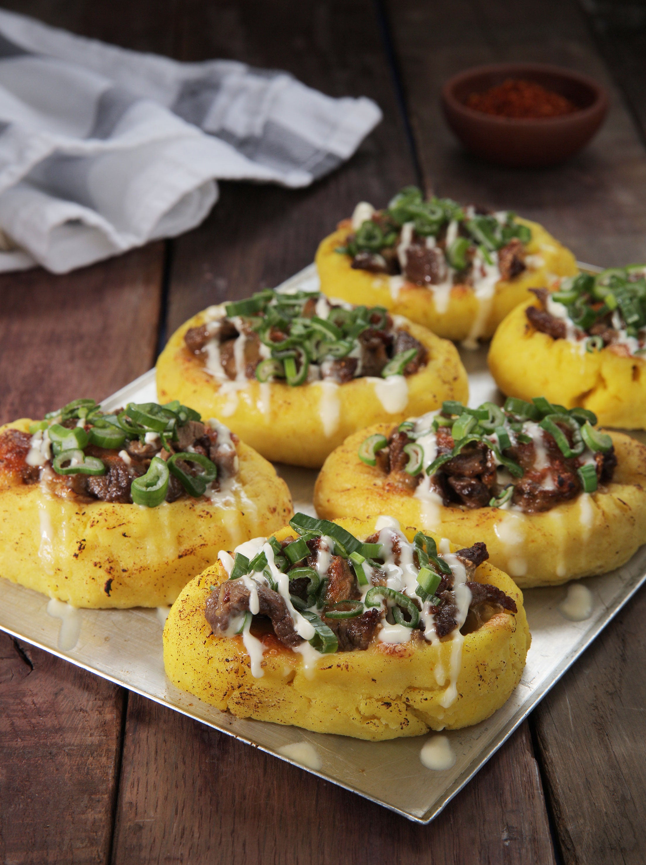 Papas rellenas con Carne picante y Mozzarella