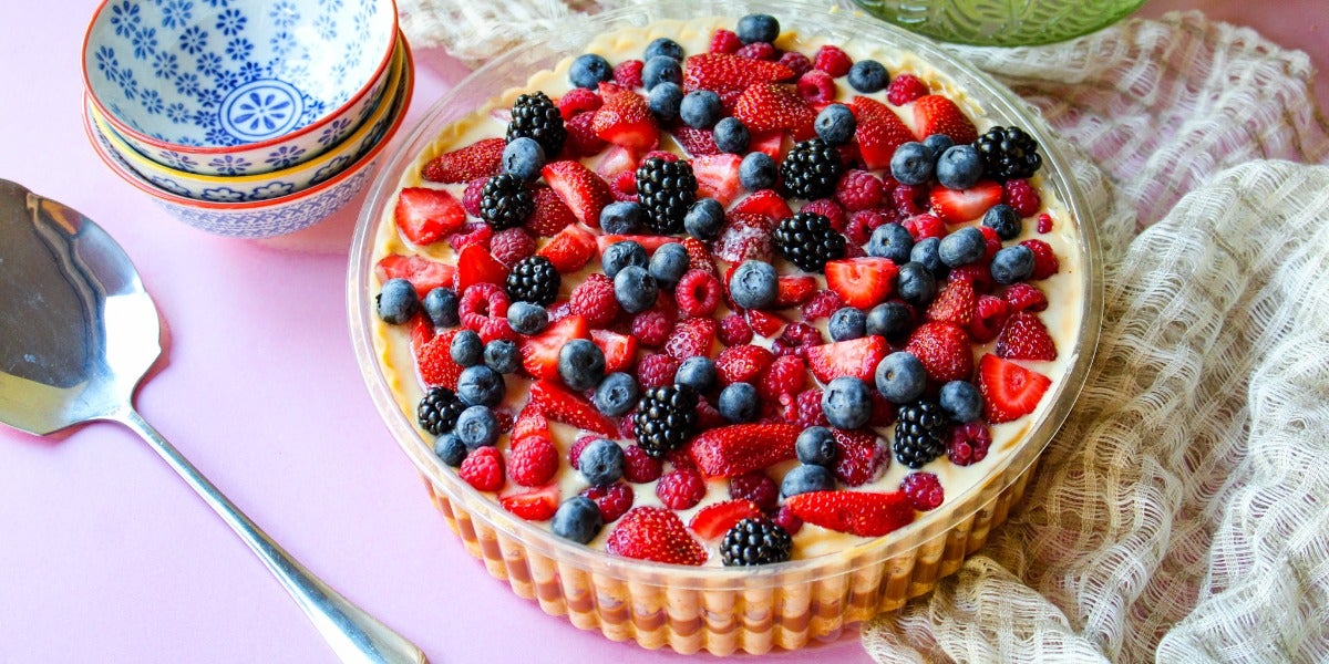 Postre de 3 leches y berries saludable