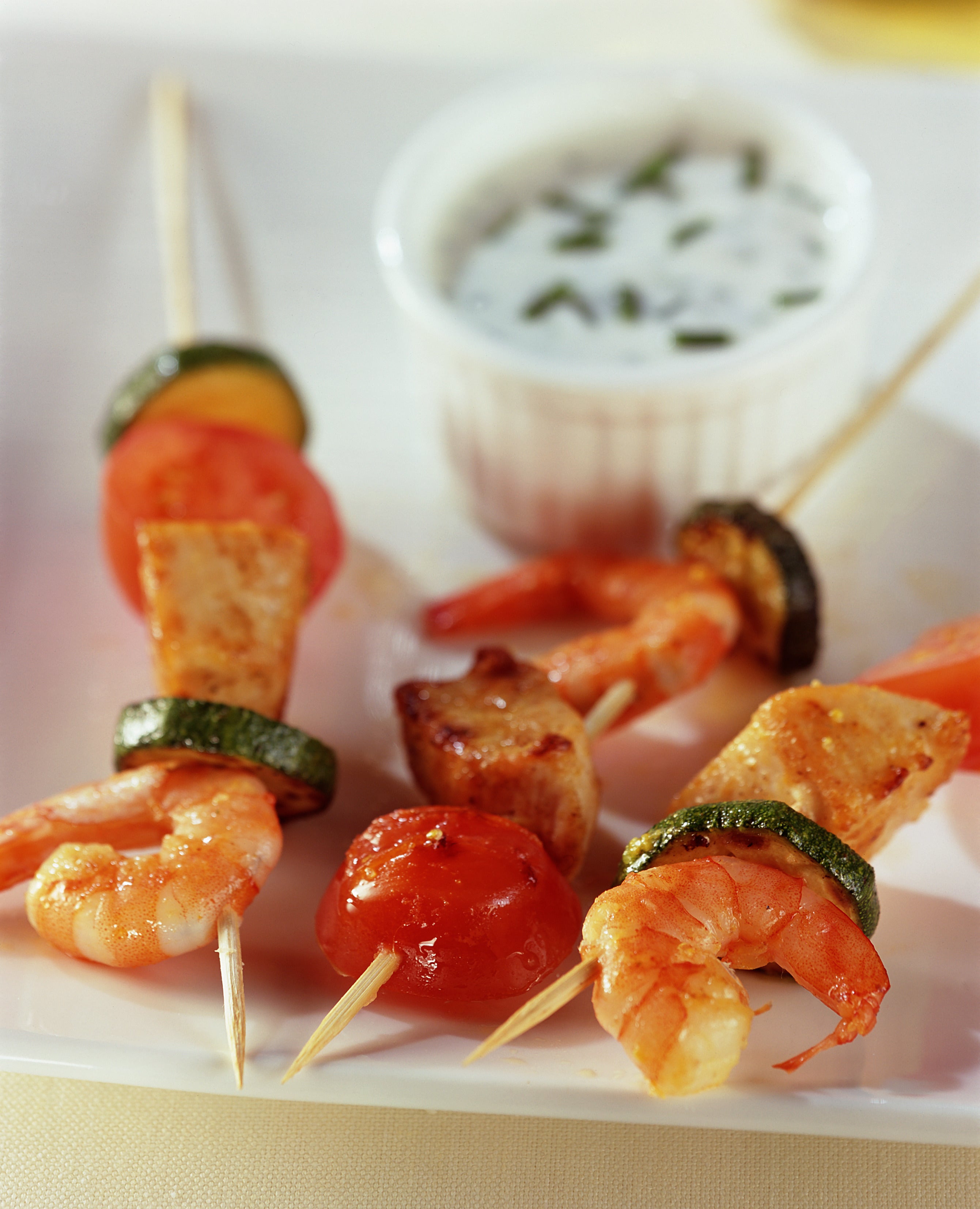 Brochetas Mixtas a la Oliva