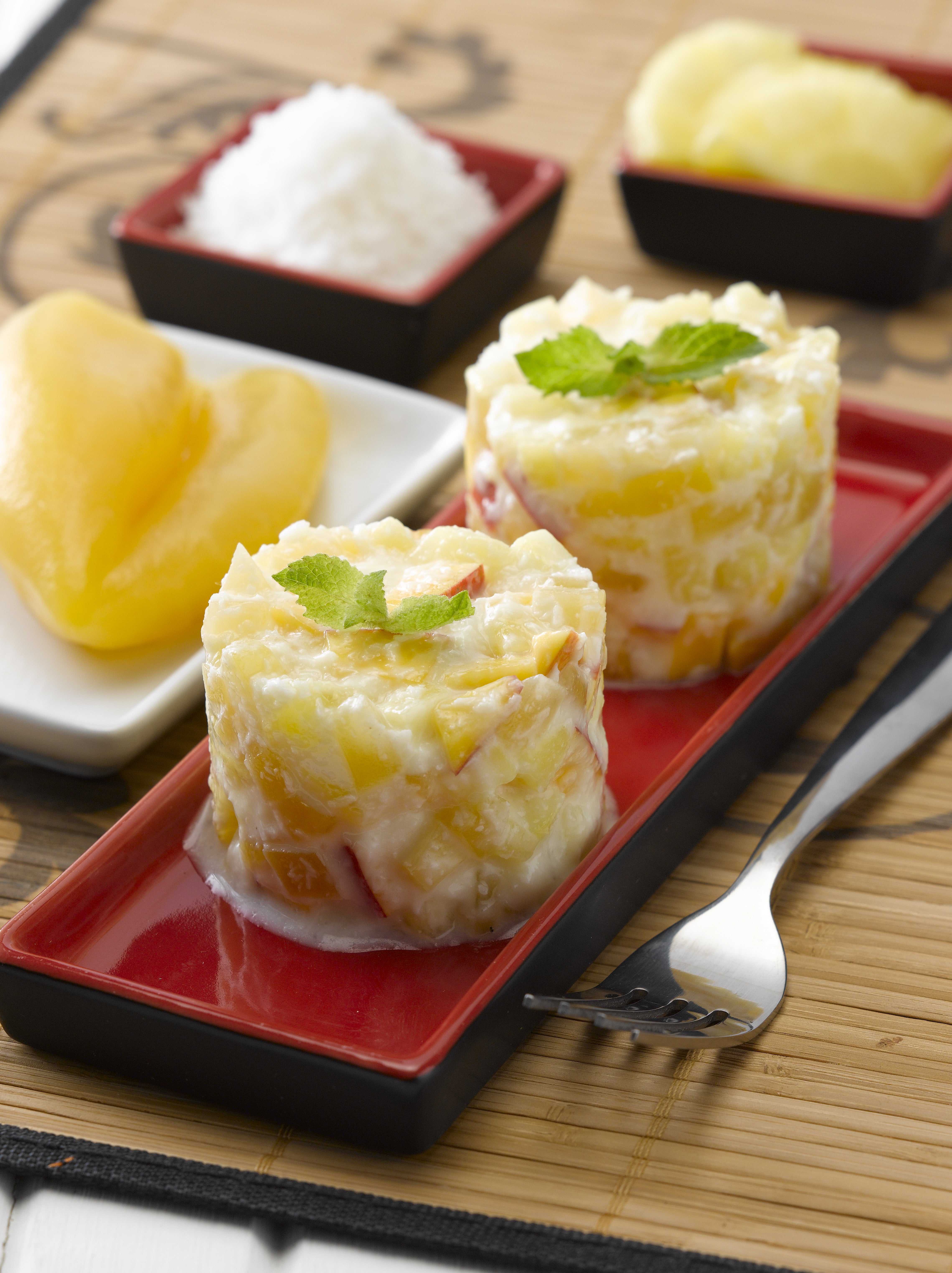 Mix Tropical de Frutas con Menta