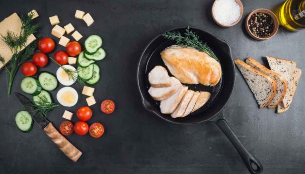 El pollo a la plancha es una de las preparaciones más comunes