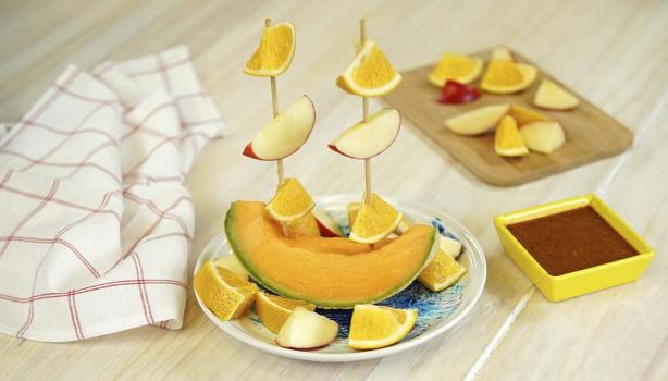 Receta barco y brochetas de melón para aprovechar las propiedades del melón