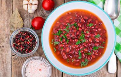 Entre las recetas con porotos es muy común hallar sopas Plato con receta con porotos y arroz