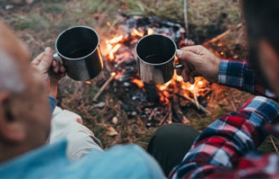 Fogata para calentar las piedras del curanto en hoyo.