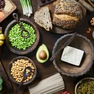 Alimentos de una comida vegana y vegetariana