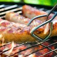 Longanizas a la parrilla para celebrar la fiesta del Chancho
