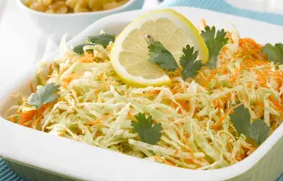 Ensalada de Repollo con Zanahoria Ensalada de Repollo con Zanahoria
