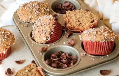 Muffins de plátano y crumble de Chocapic® sin azúcar añadida Muffins de plátano y crumble de Chocapic® sin azúcar añadida