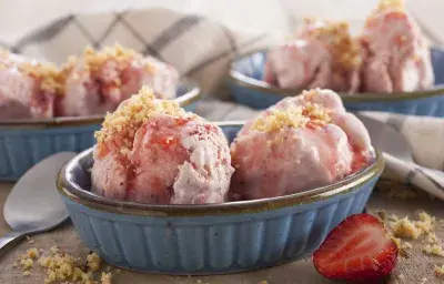 Helado de frutilla Helado de frutilla