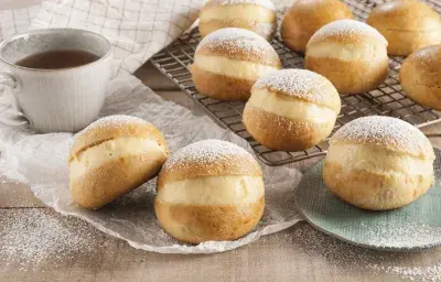 Berlines horneados con crema pastelera Berlines horneados con crema pastelera