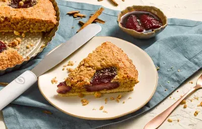 Tarta esponjosa de peras al vino Tarta esponjosa de peras al vino