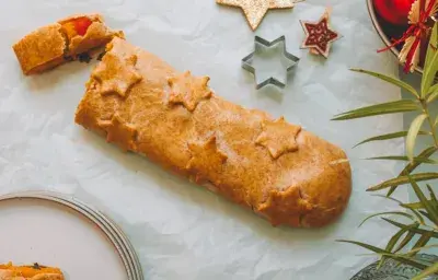 Rollo de zapallo, aceitunas y tomate cherry