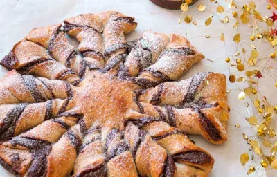 Estrella navideña rellena de chocolate Estrella navideña rellena de chocolate