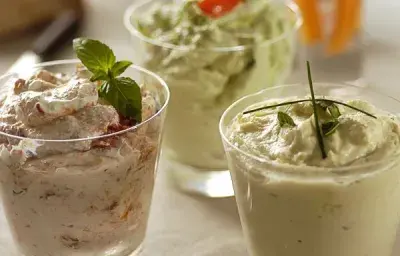 Dips de palta y mediterraneo Dips de palta y mediterraneo