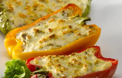 Pimiento Asado relleno con Pasta de Reineta Pimiento Asado relleno con Pasta de Reineta