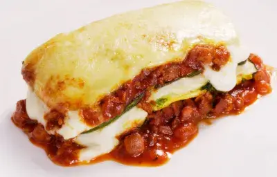 Lasaña de Zapallos Italianos con Carne Vegetal Lasaña de Zapallos Italianos con Carne Vegetal