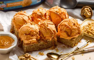 Pastel de Nuez con Lúcuma y Manjar Pastel de Nuez con Lúcuma y Manjar