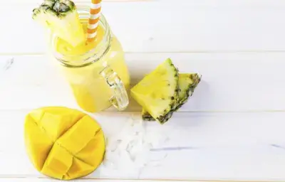 Smoothie de piña y mango Smoothie de piña y mango