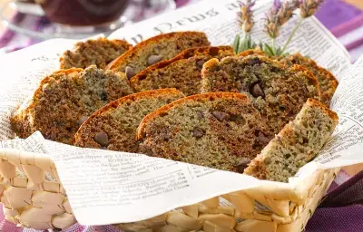 Queque Marmoleado de Lavanda y Chocolate sin Azúcar Queque Marmoleado de Lavanda y Chocolate sin Azúcar