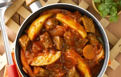 Ragout de Carne y Papas Ragout de Carne y Papas