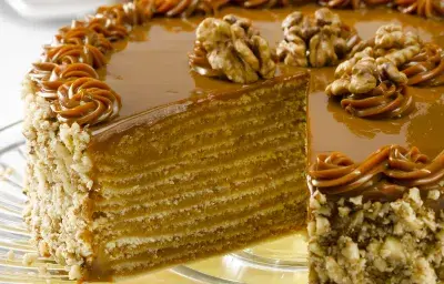Torta de Panqueques con Manjar Torta de Panqueques con Manjar