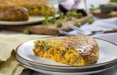 Tortilla de carne y verduras Tortilla de carne y verduras