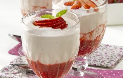 Postre Espumoso de Frutilla