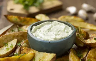 Dip de cilantro y ajo Dip de cilantro y ajo