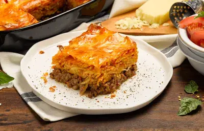Budín de pastas con carne Budín de pastas con carne