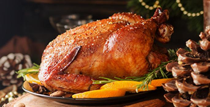 Pollo deshuesado y relleno. Pollo deshuesado y relleno.