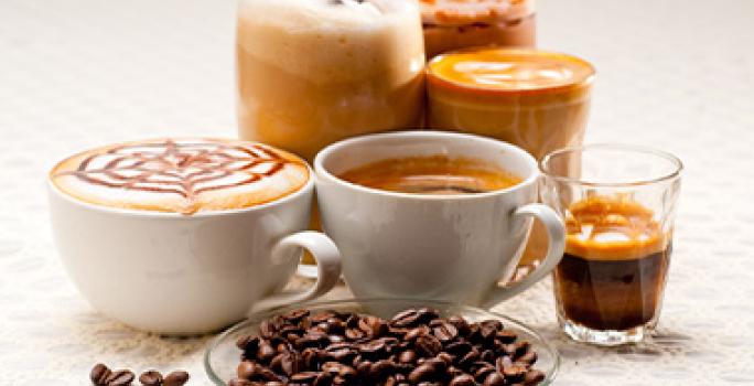 Diferentes preparaciones de café, receta de comida italiana Diferentes preparaciones de café, receta de comida italiana