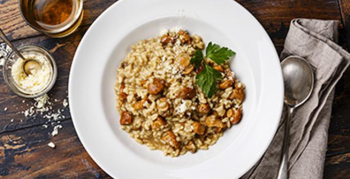 Risotto de champiñones, receta de comida italiana Risotto de champiñones, receta de comida italiana