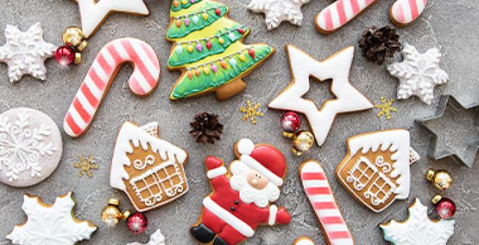 Galletas de jengibre decoradas para fiestas de navidad Galletas de jengibre decoradas para fiestas de navidad