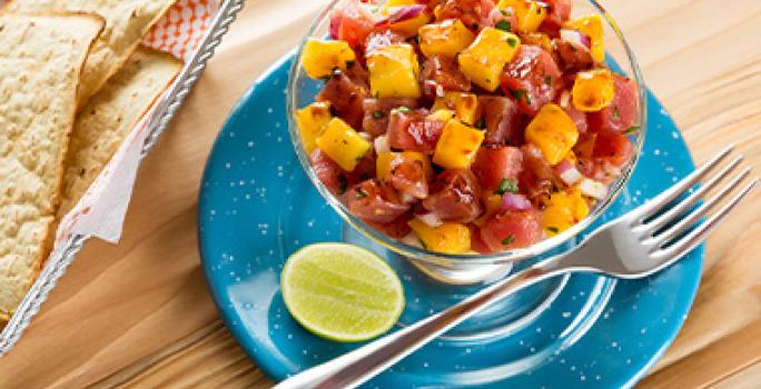 Es común hallar recetas de ceviche con frutas. Las recetas con ceviche pueden combinar pescados, frutas y sabores ácidos.