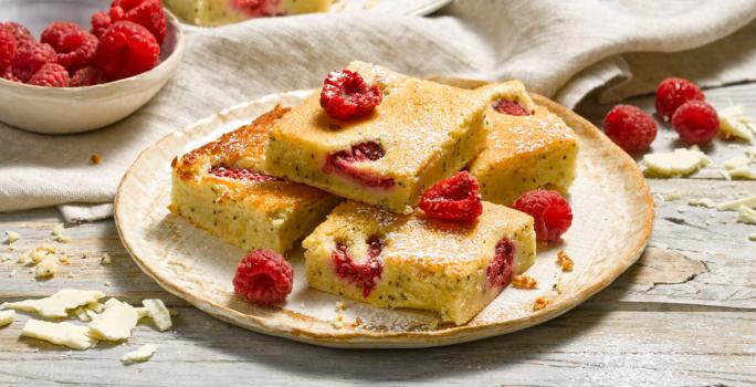 Blondie de frambuesas, amapola y limón