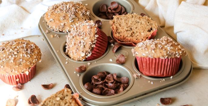 Muffins de plátano y crumble de Chocapic® sin azúcar añadida