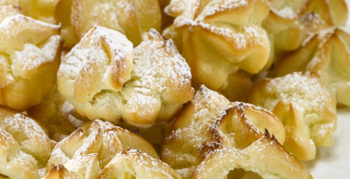 Profiteroles al café